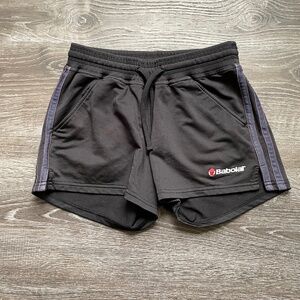 JAPANESE Babolat Shorts